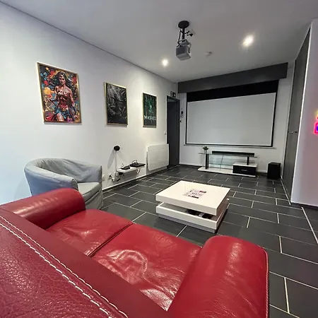 Cinehome